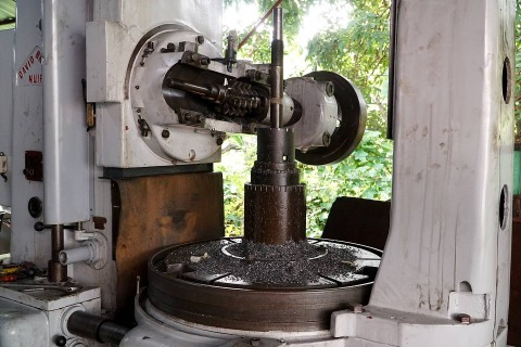 เครื่องล้อเฟือง